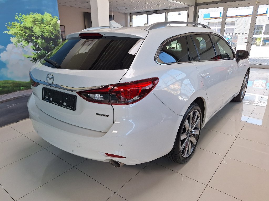 Mazda 6